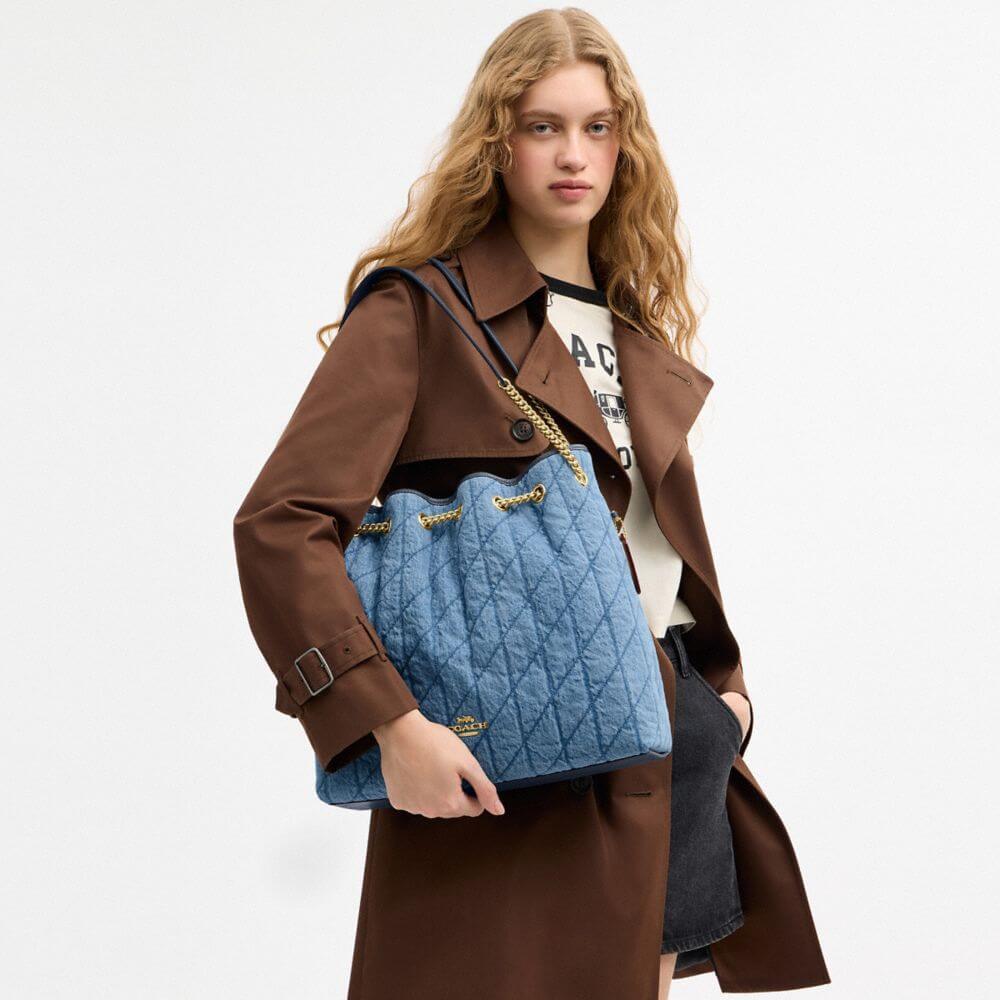 Evelyn Large Shoulder Bag In Regenerative Cotton With Quilting