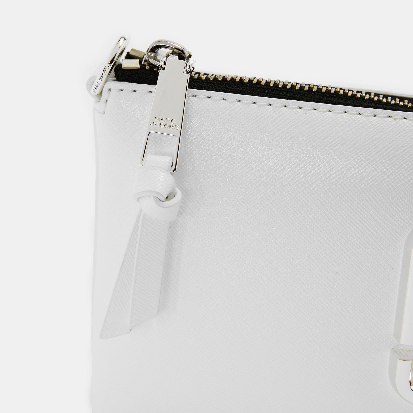 Snapshot Pouch