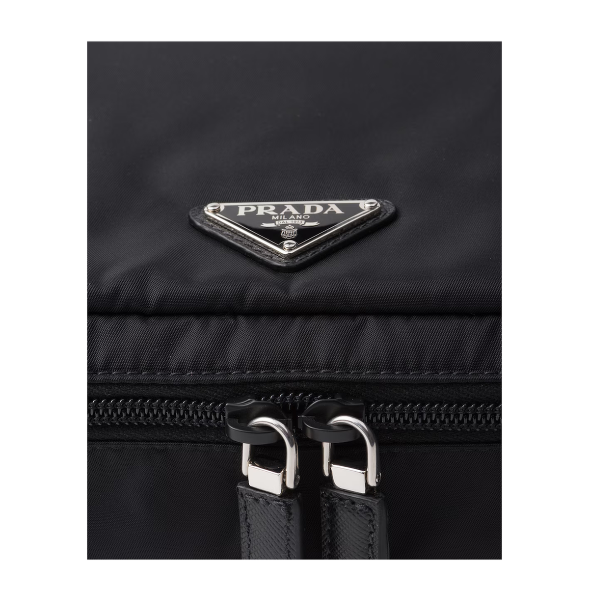 Re-Nylon Large Nylon Wash Bag - Nero
