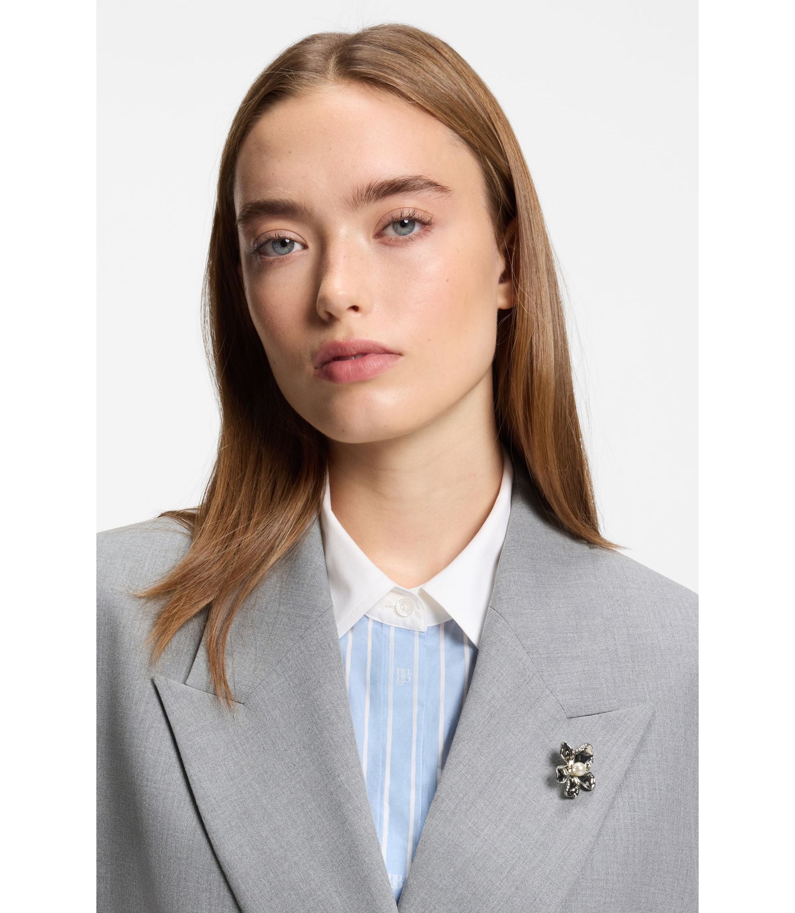 Hugo Relaxed Fit Blazer With Enamel Flower Brooch Light Grey Women's