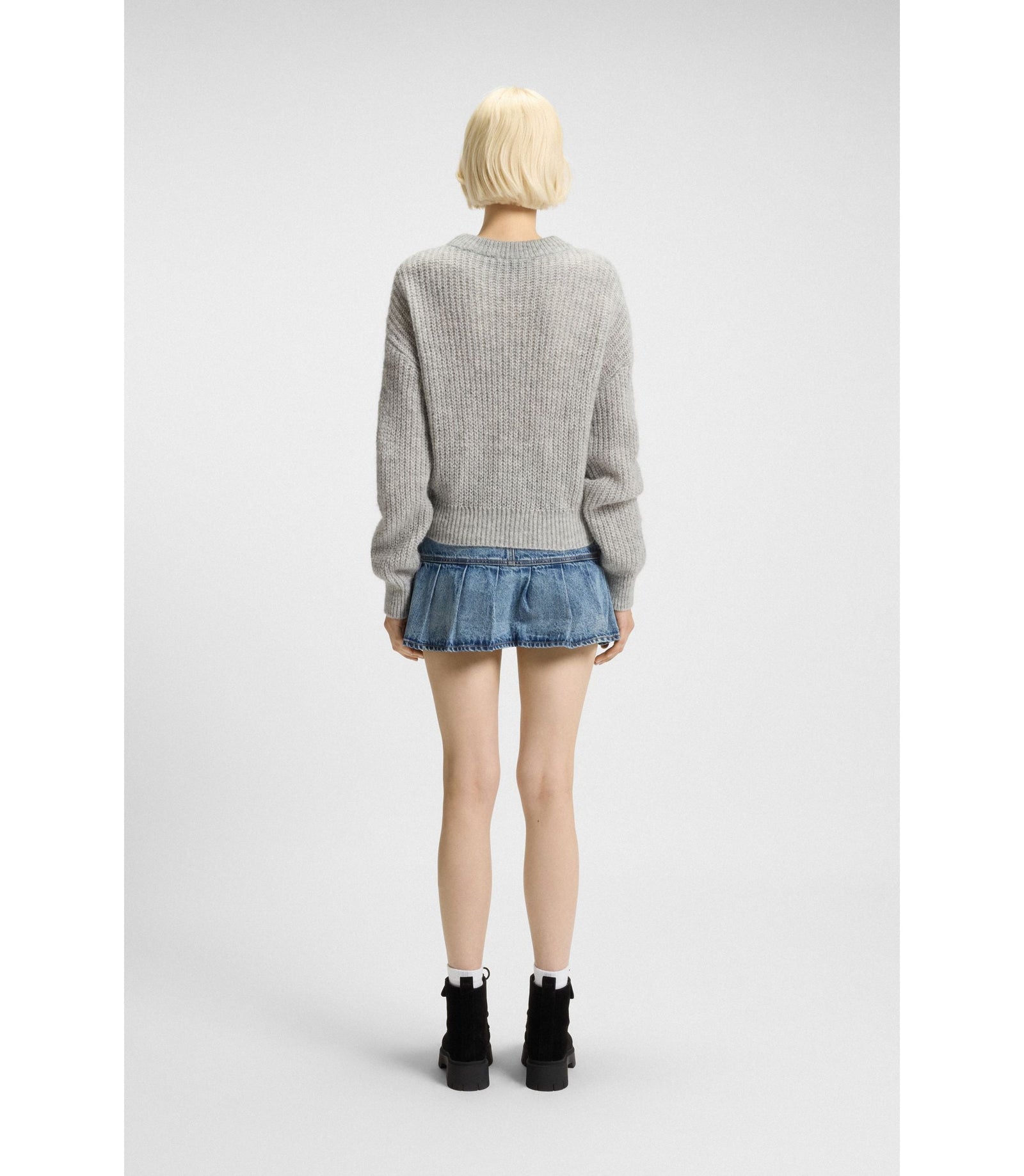 Hugo Knitted Sweater With Happy Hugo Badge Light Grey Women's