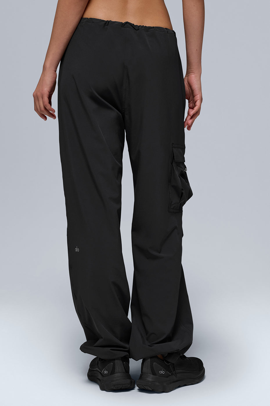 Alo Yoga Women'S Low Rise Megastar Cargo Pant