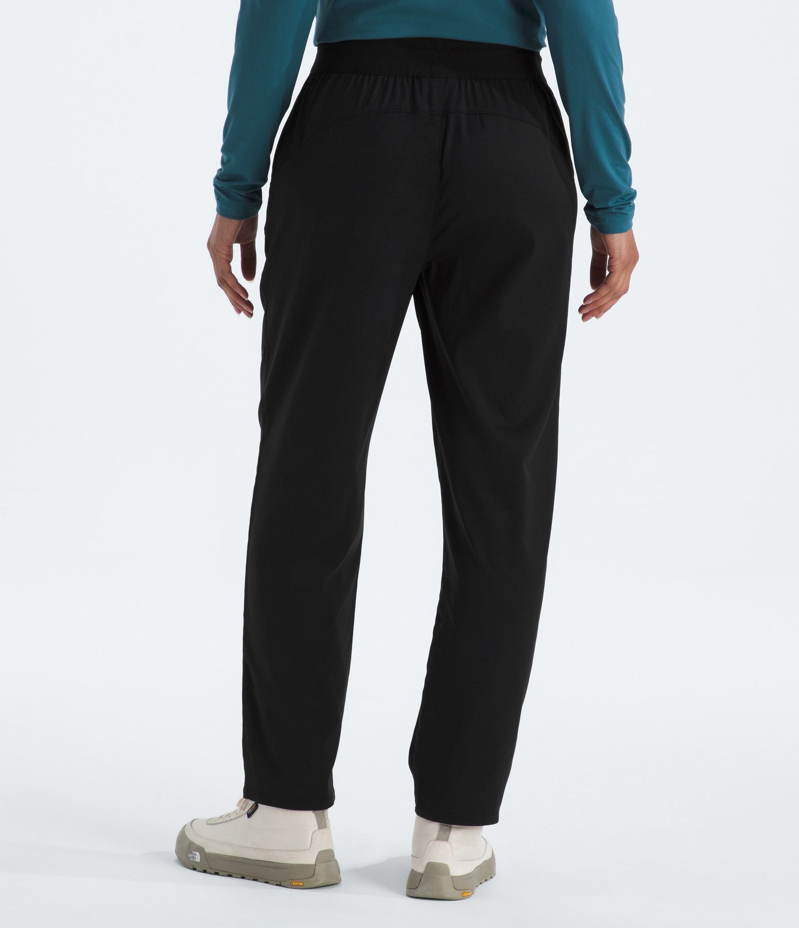 The North Face Women’s Aphrodite Arise Ankle Pants TNF Black