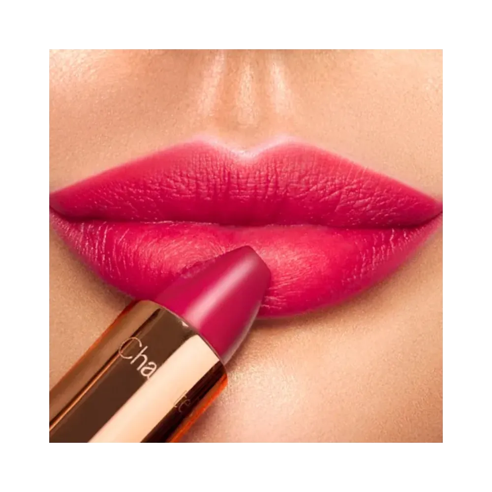Charlotte Tilbury Matte Revolution Gracefully Pink