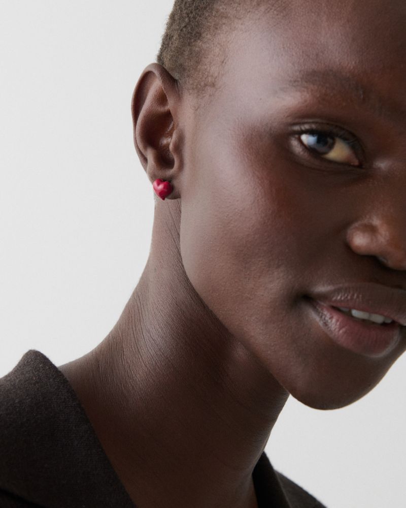 Amour Studs