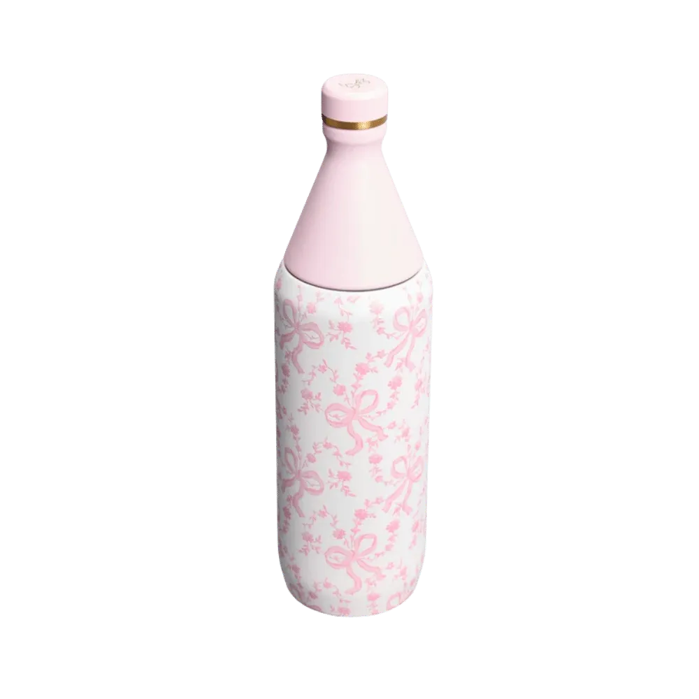 Stanley 1913 X Loveshackfancy Holiday All Day Slim Bottle Coquette Bow Chantilly 34 OZ