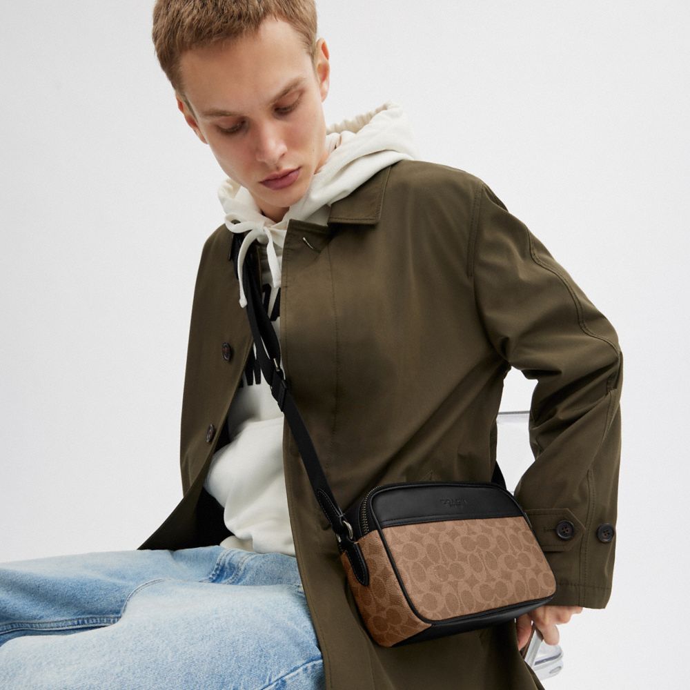 Coach Graham Crossbody Bag In Signature Canvas Gunmetal Tan Black
