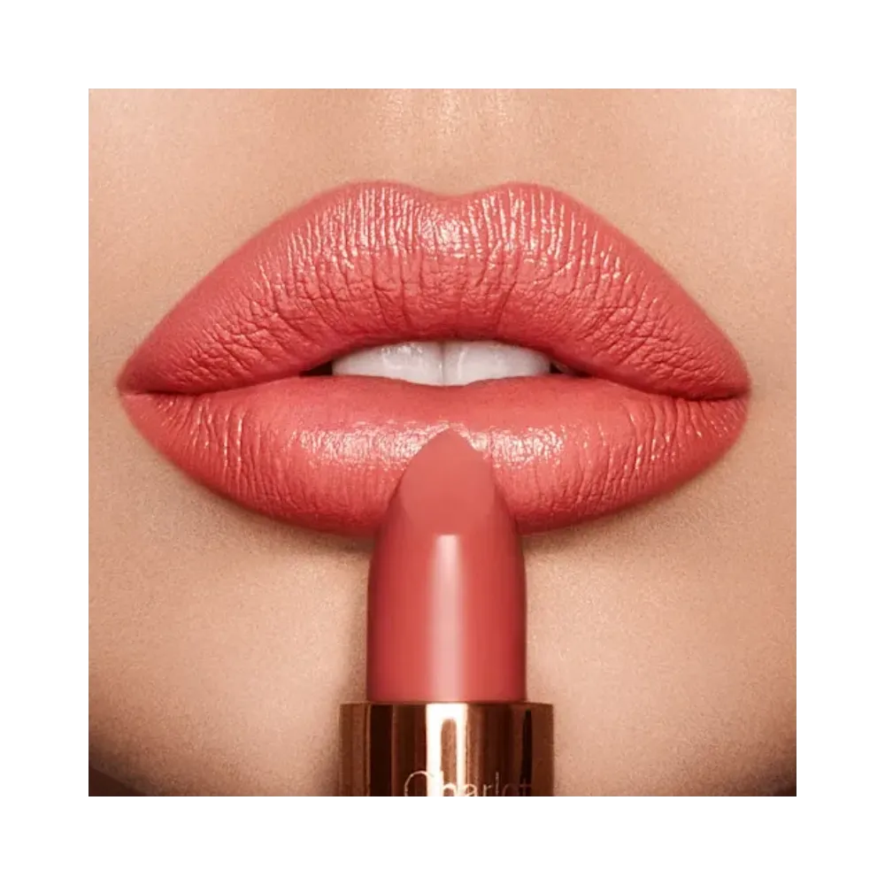 Charlotte Tilbury K.I.S.S.I.N.G Coral Kiss