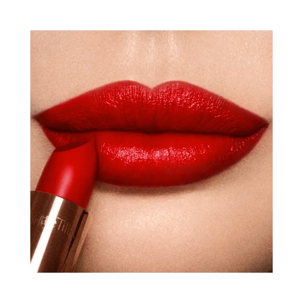Charlotte Tilbury K.I.S.S.I.N.G So Red