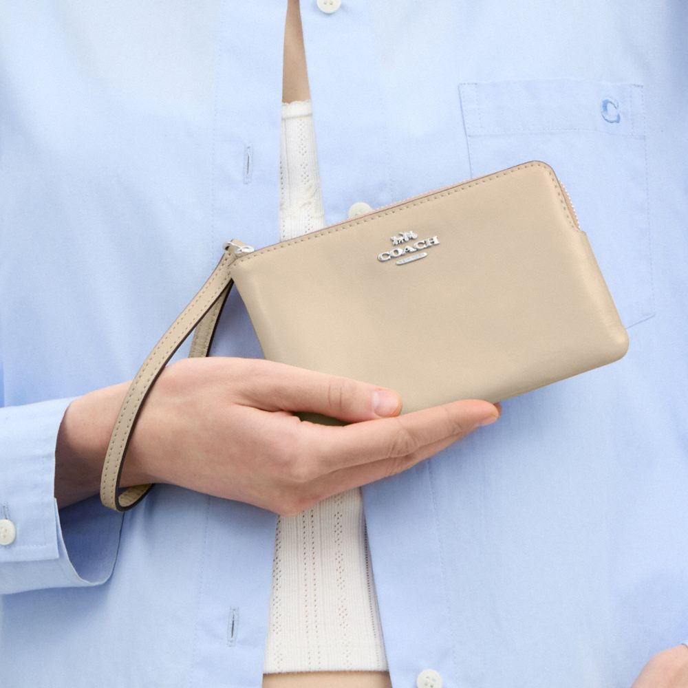 Coach Corner Zip Wristlet Silver Ivory