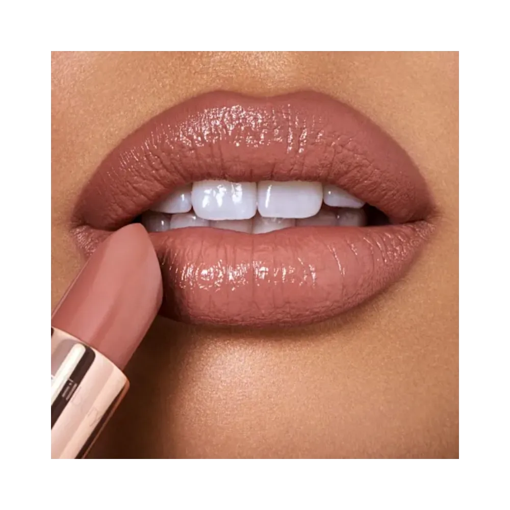 Charlotte Tilbury The Super Nudes K.I.S.S.I.N.G - Runway Royalty