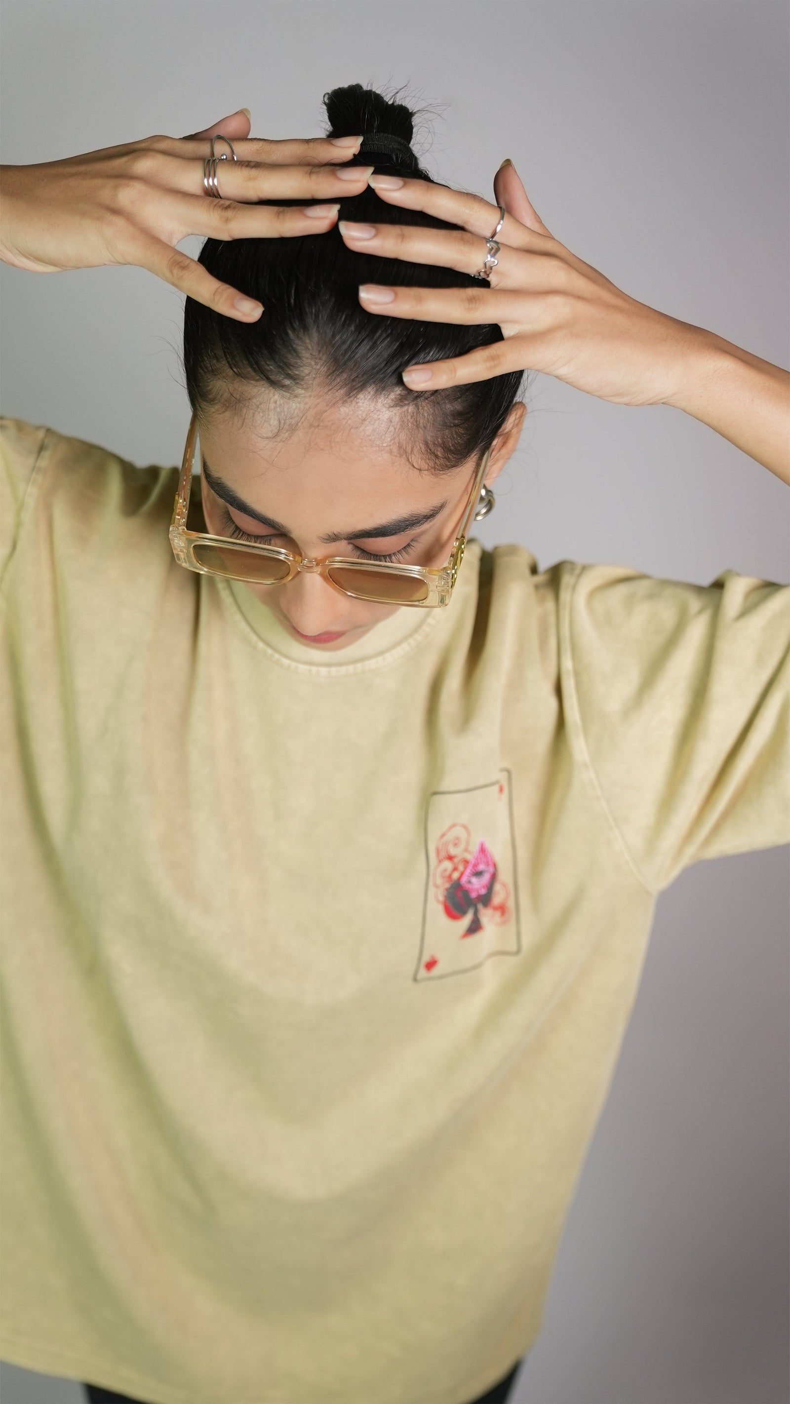 SPADE OF SECRETS BEIGE ACIDWASH WOMEN’S OVERSIZED T-SHIRT