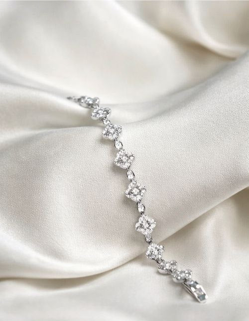 Clover Diamond Cut Bracelet