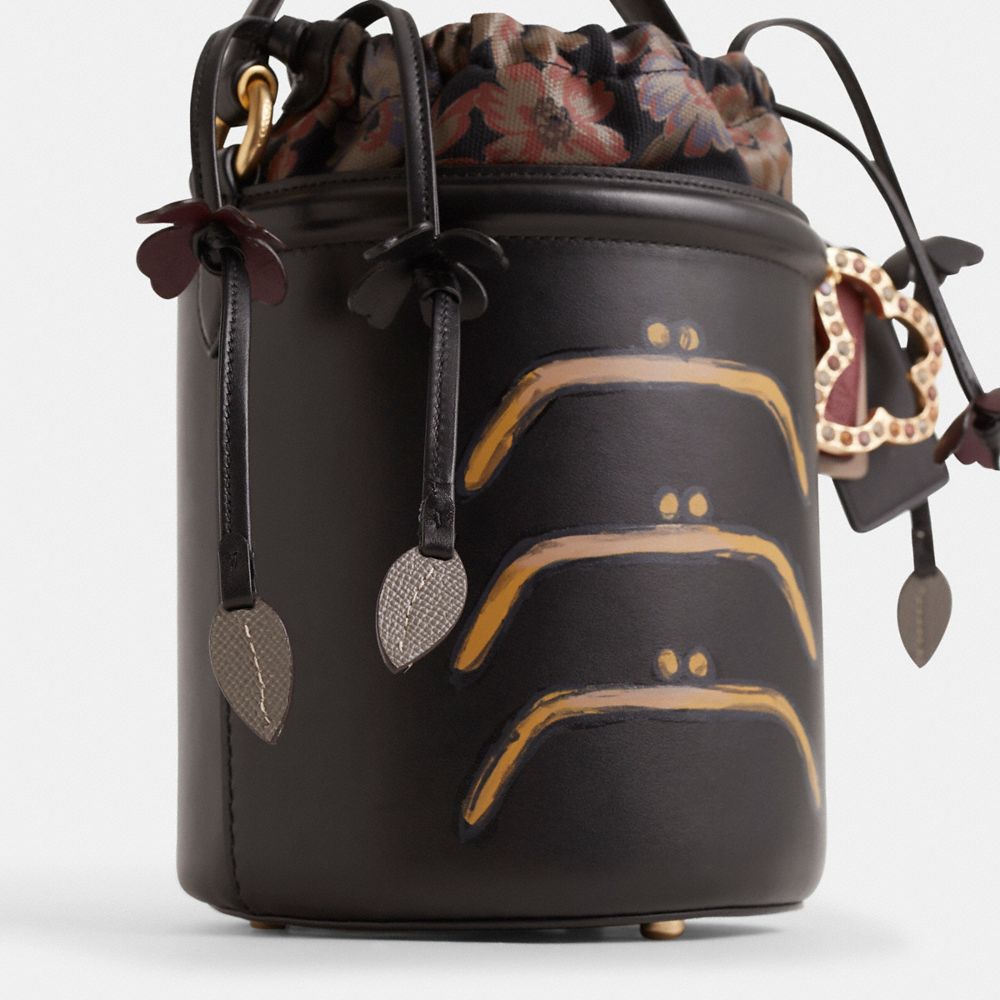Reloved Drawstring Bucket Bag