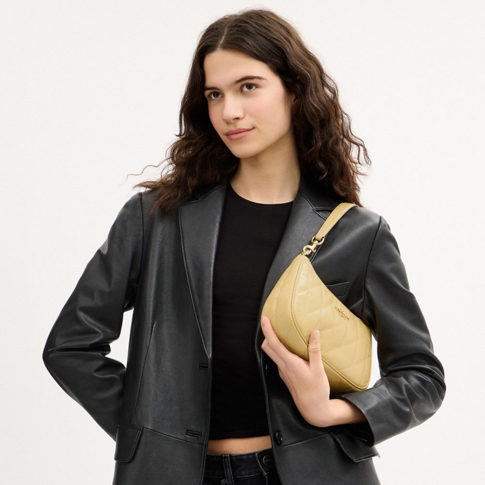 Coach Teri Shoulder Bag With Quilting Gold Soft Yellow