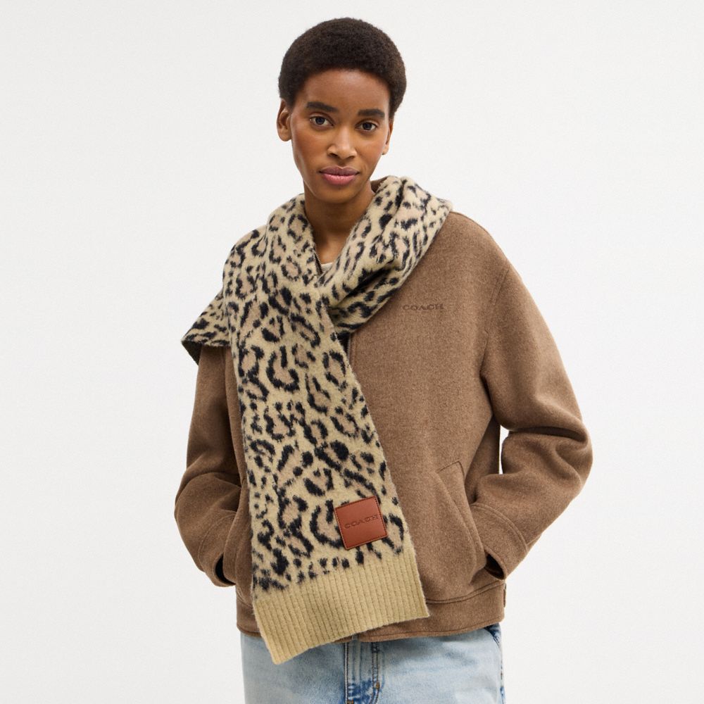 Leopard Print Muffler