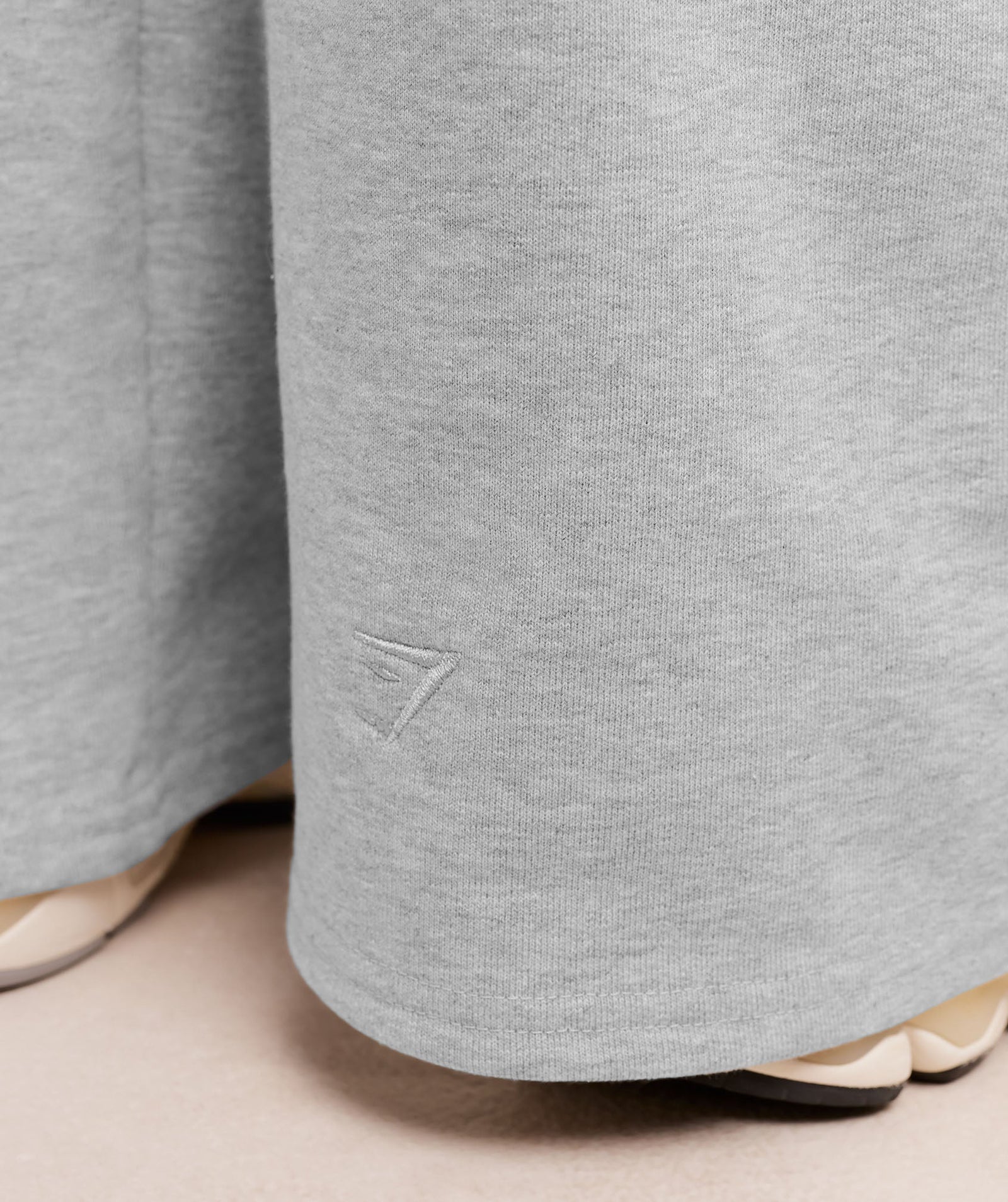 Women's Gymshark Script Embroidery Joggers Light Grey Core Marl