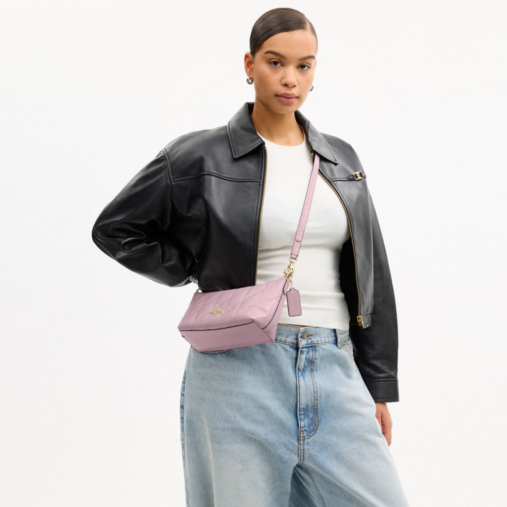 Coach Caitlin Shoulder Bag With Quilting Gold Carnation