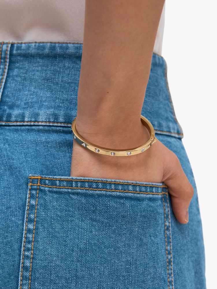 Set in Stone Hinged Gold Bangle
