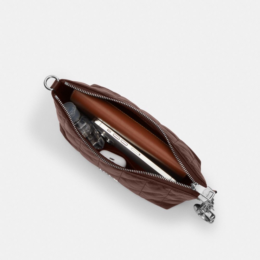 Coach Caitlin Shoulder Bag With Quilting Silver Maple