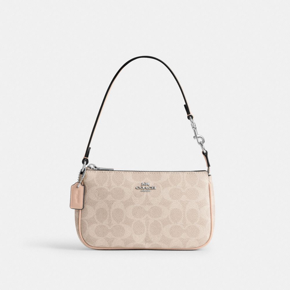 Nolita 19 In Signature Canvas