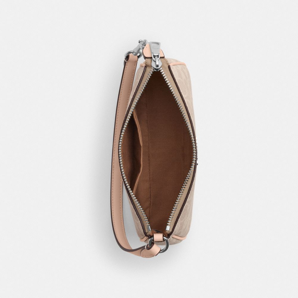 Nolita 19 In Signature Canvas