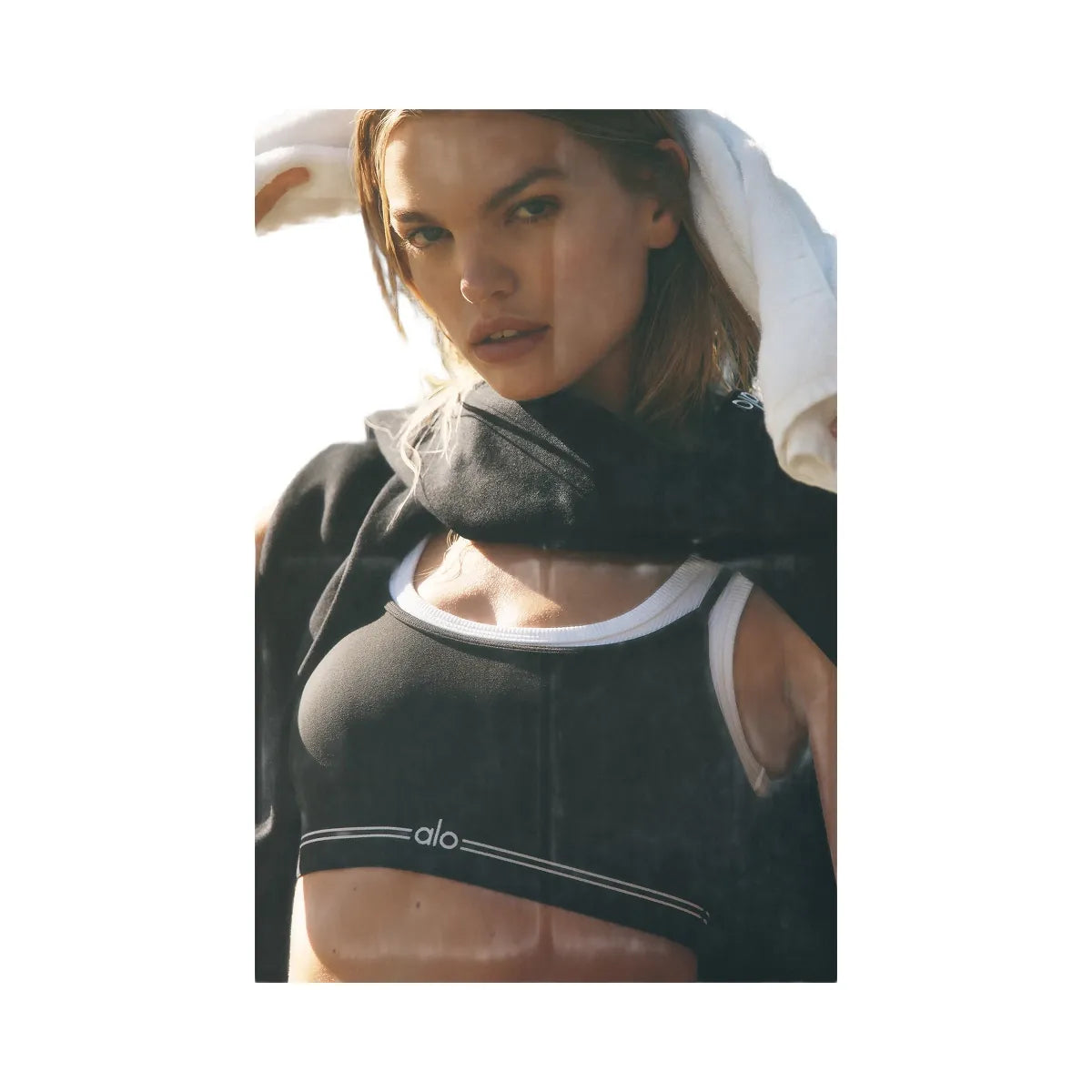 Alo Women's Airbrush Better Together Bra - Black/White