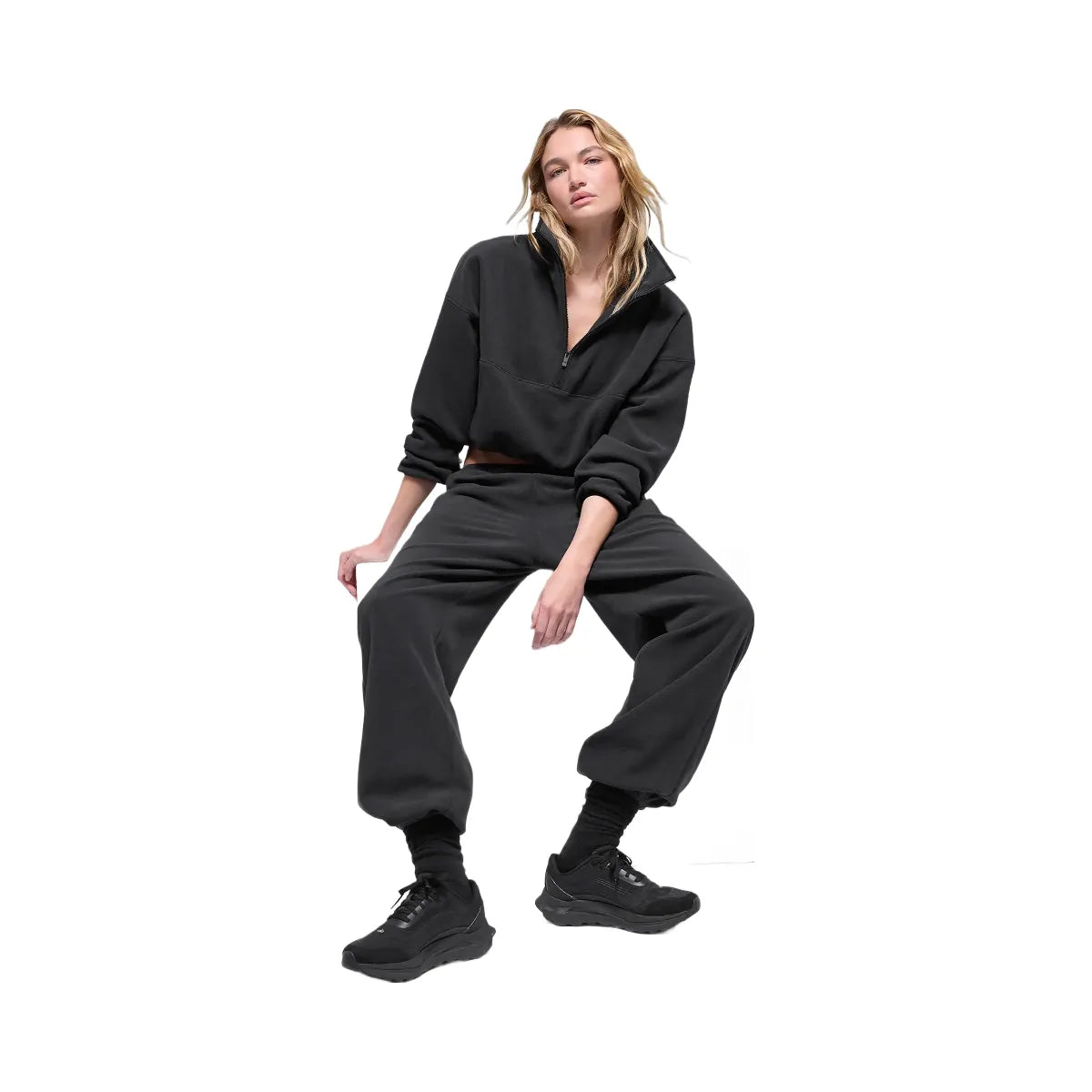 Alo Women's Polar Fleece Retreat Cover Up - Black