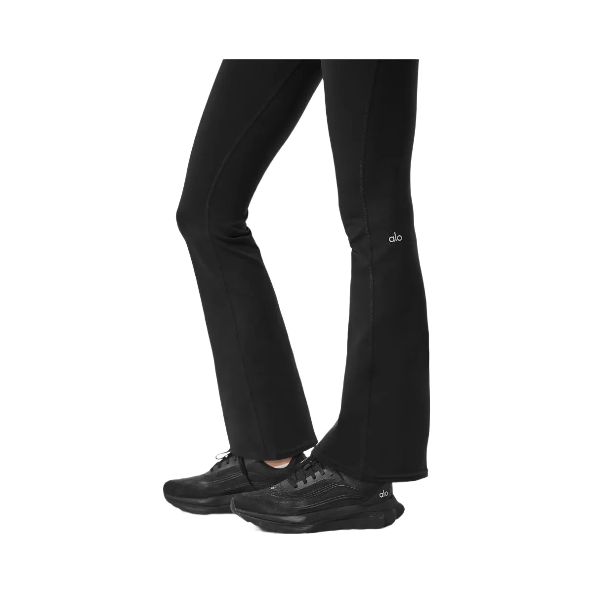 Alo Women's Airbrush High-Waist 7/8 Bootcut Legging - Black