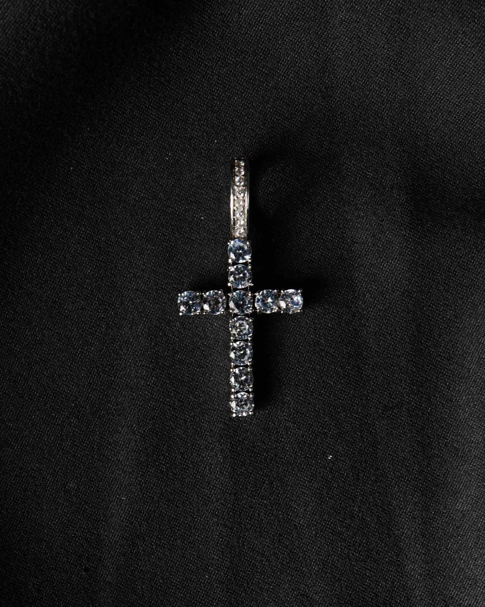 Manaca Crystal Halo Cross Pendant