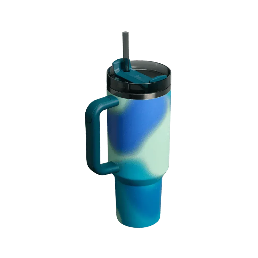 Stanley Quencher H2.0 FlowState Tumbler Coastal Teal Motion