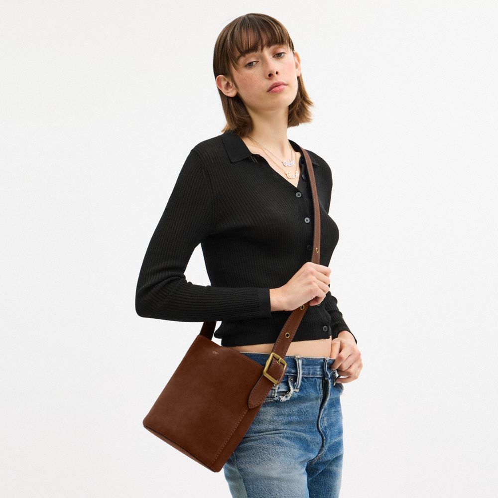 Coach Bleecker Bucket Bag 21 Brass Warm Brown