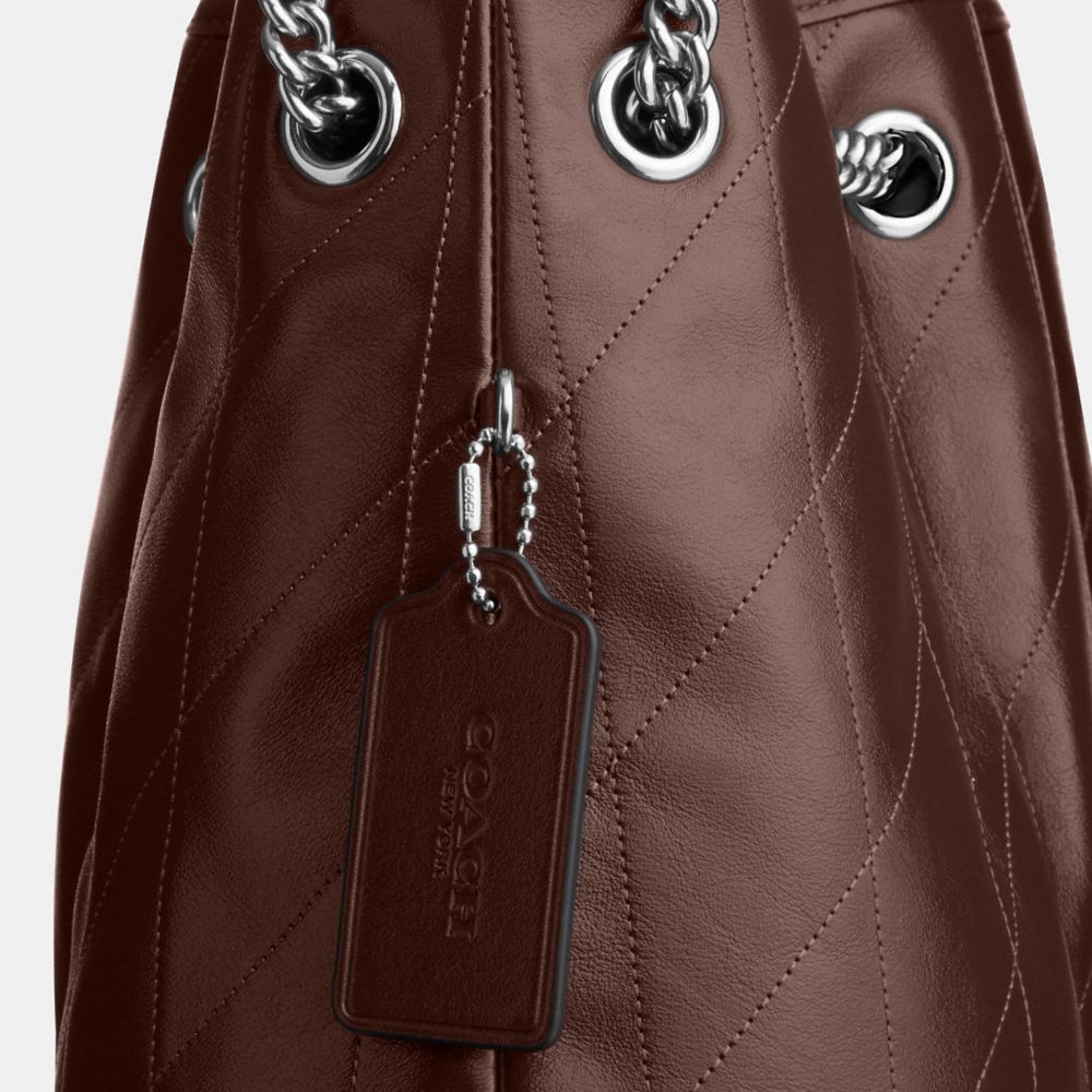 Coach Evelyn Shoulder Bag With Quilting Silver Maple