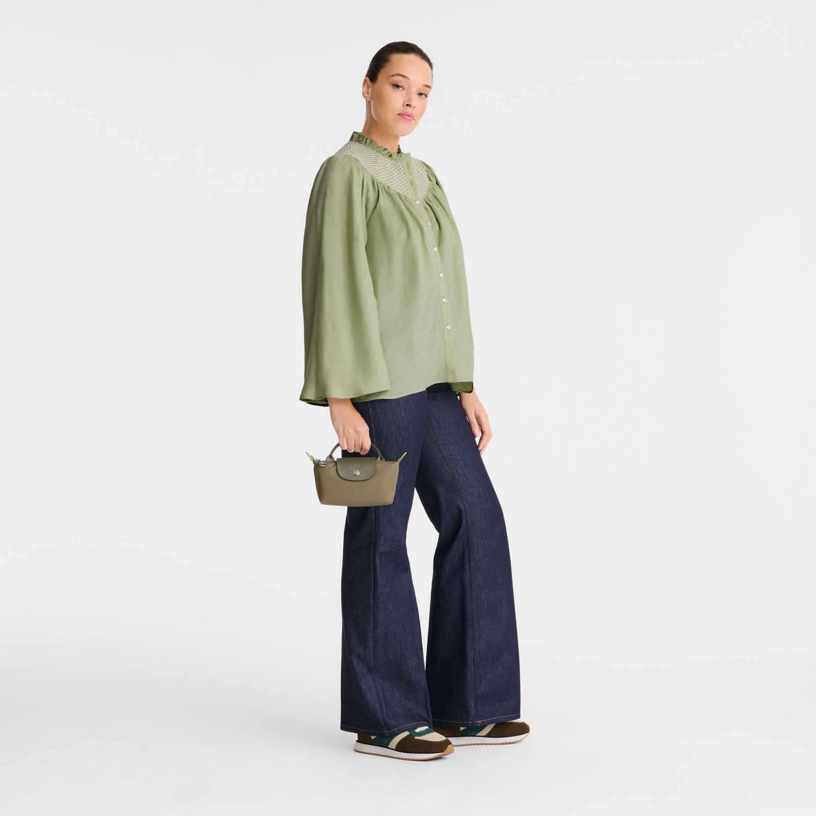Longchamp Le Pliage Green Pouch with handle Artichoke