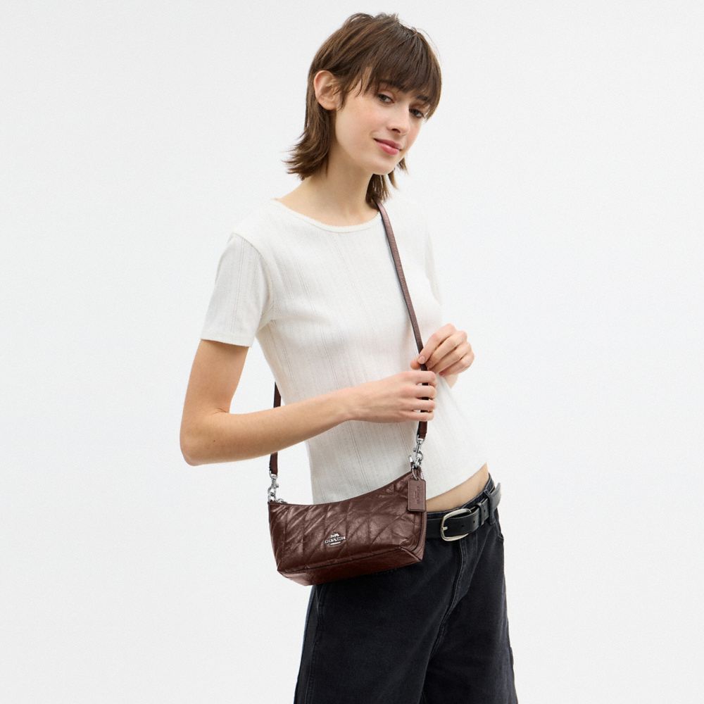 Coach Caitlin Shoulder Bag With Quilting Silver Maple