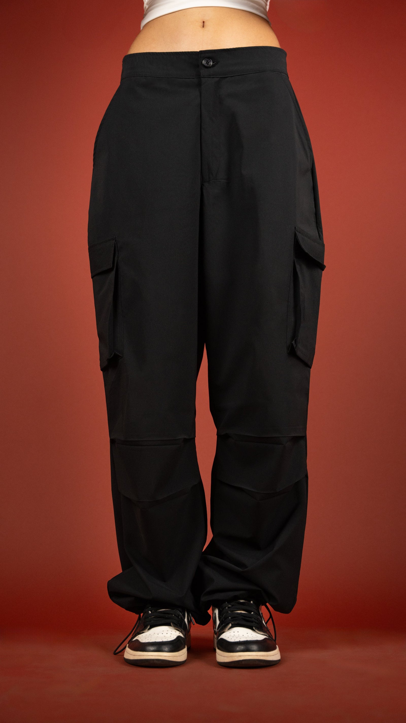 BLACK PARACHUTE WOMEN'S PANT