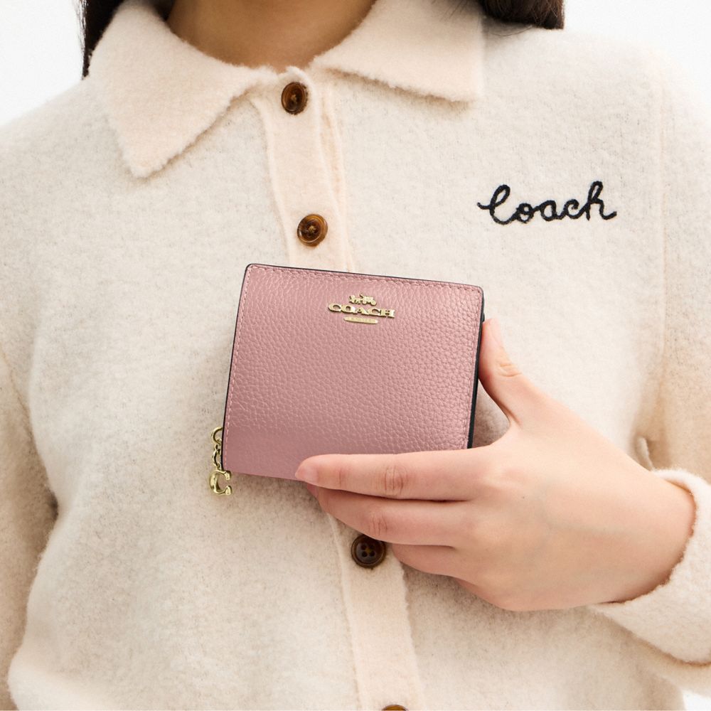 Coach Snap Wallet Gold Carnation
