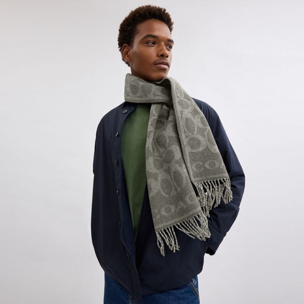 Coach Reversible Signature Cashmere Muffler Dove Grey
