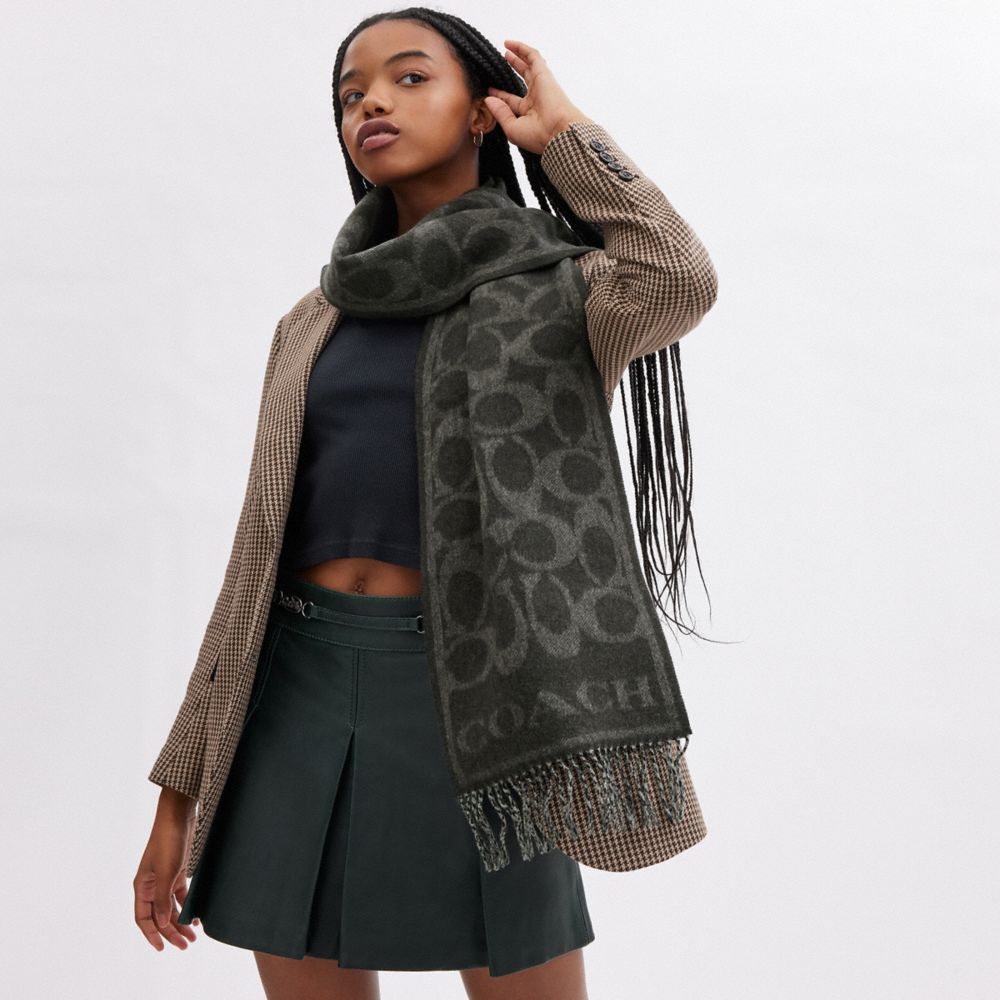 Coach Reversible Signature Cashmere Muffler Black Black