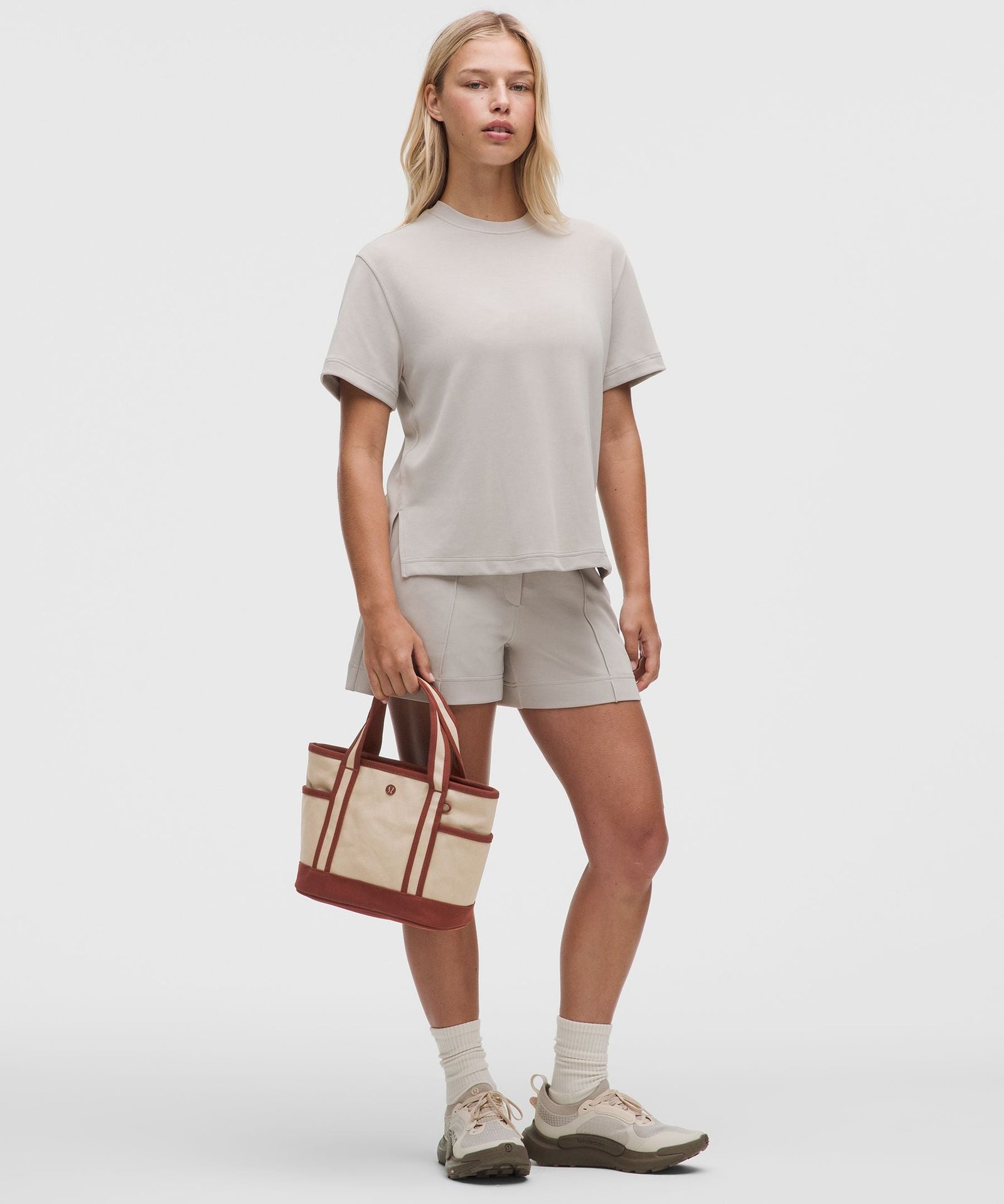 Lululemon Daily Multi-Pocket Small Zip-Top Tote Bag 5L