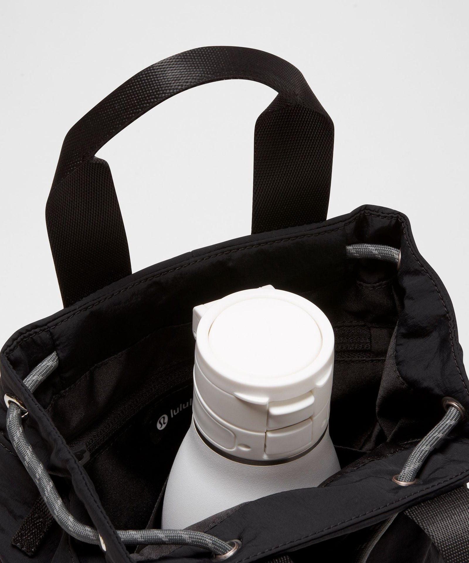 Lululemon Convertible Drawstring Bucket Bag Mini 5L