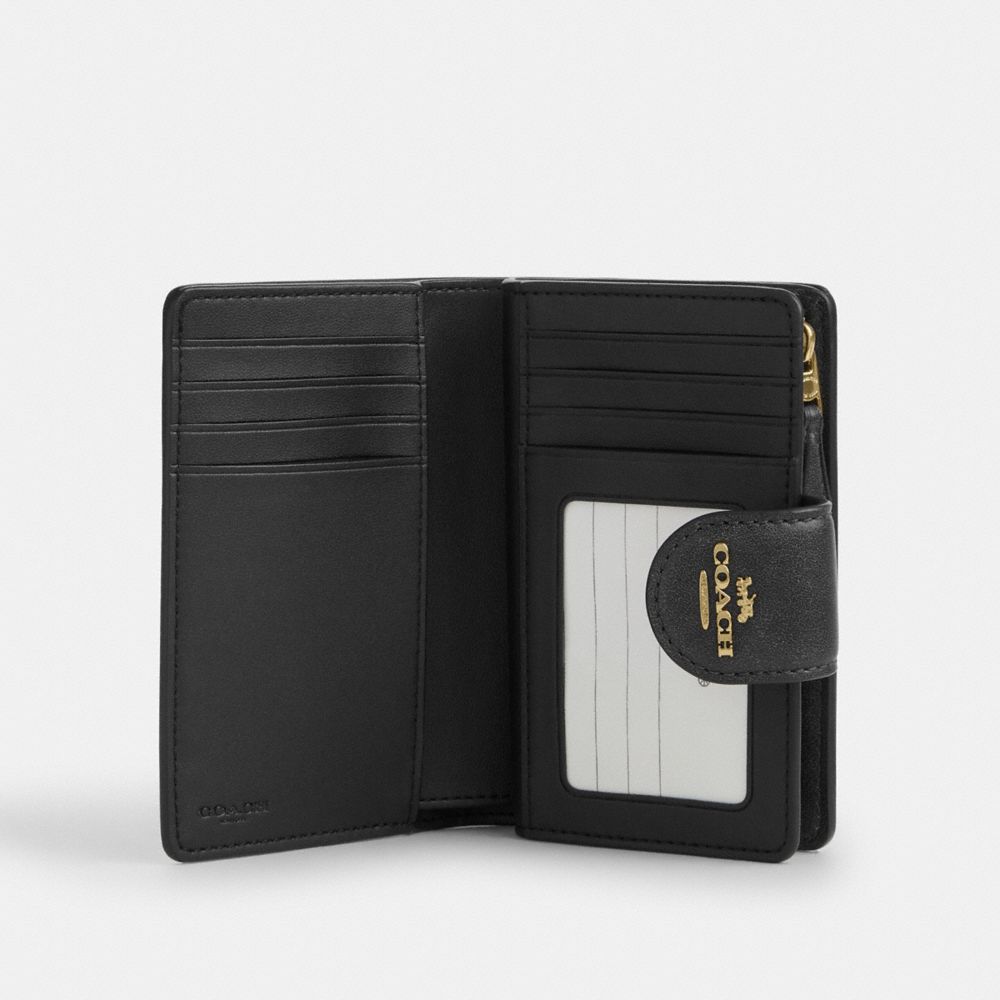 Medium Corner Zip Wallet In Loved Signature Canvas