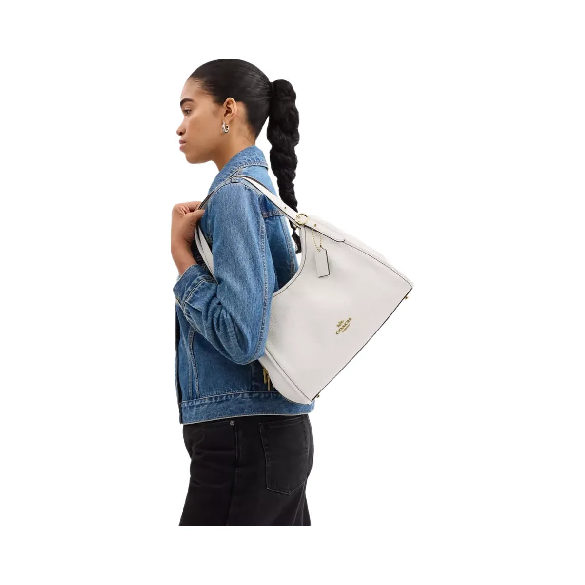 Coach Erin Shoulder Bag in Gold Chalk
