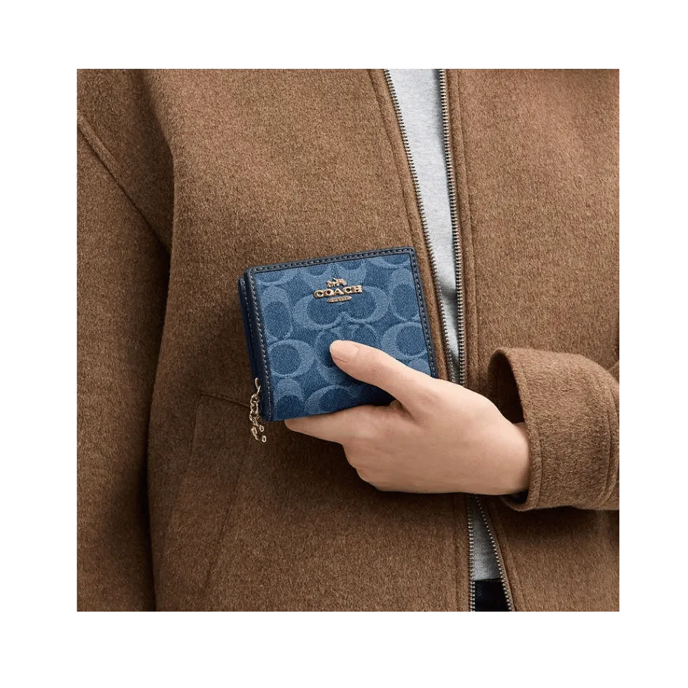 Coach Snap Wallet In Signature Denim Indigo