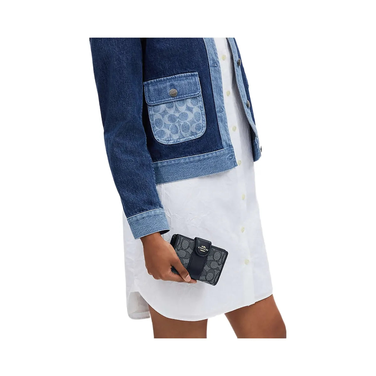 Coach Medium Corner Zip Wallet In Signature Jacquard Signature Jacquard-Gold-Navy-Midnight Navy