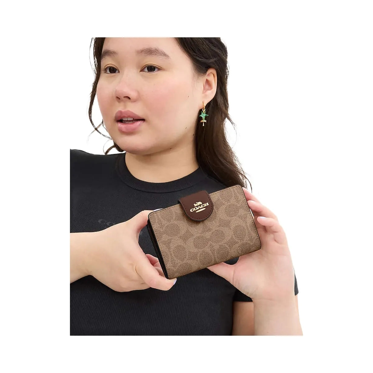 Coach Medium Corner Zip Wallet In Signature Canvas Signature Canvas-Gold-Tan-Brown