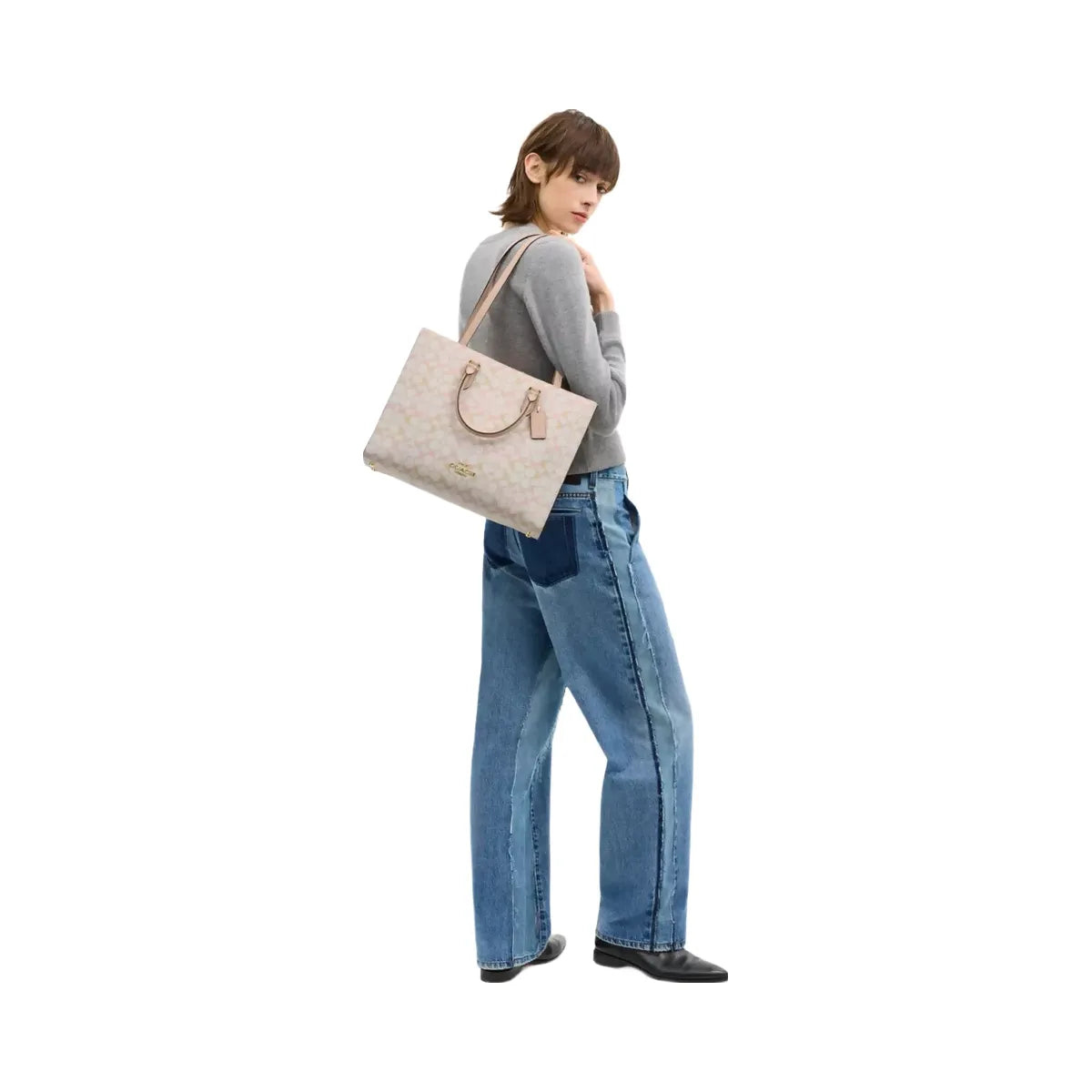 Coach Maggie Tote Bag In Signature Canvas in Im Chalk Pink