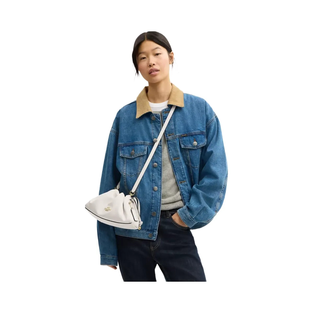 Coach Faye Shoulder Bag in Gold Chalk