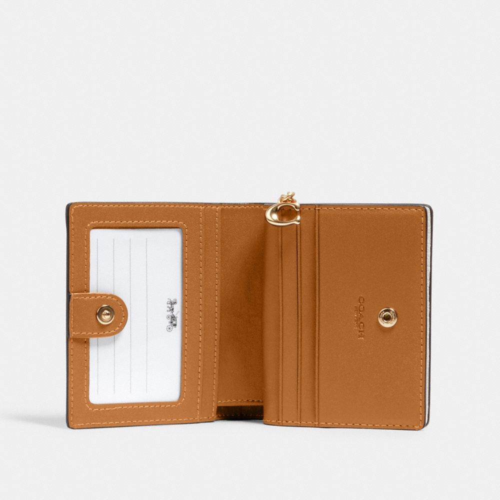 Coach Snap Wallet Gold Chalk
