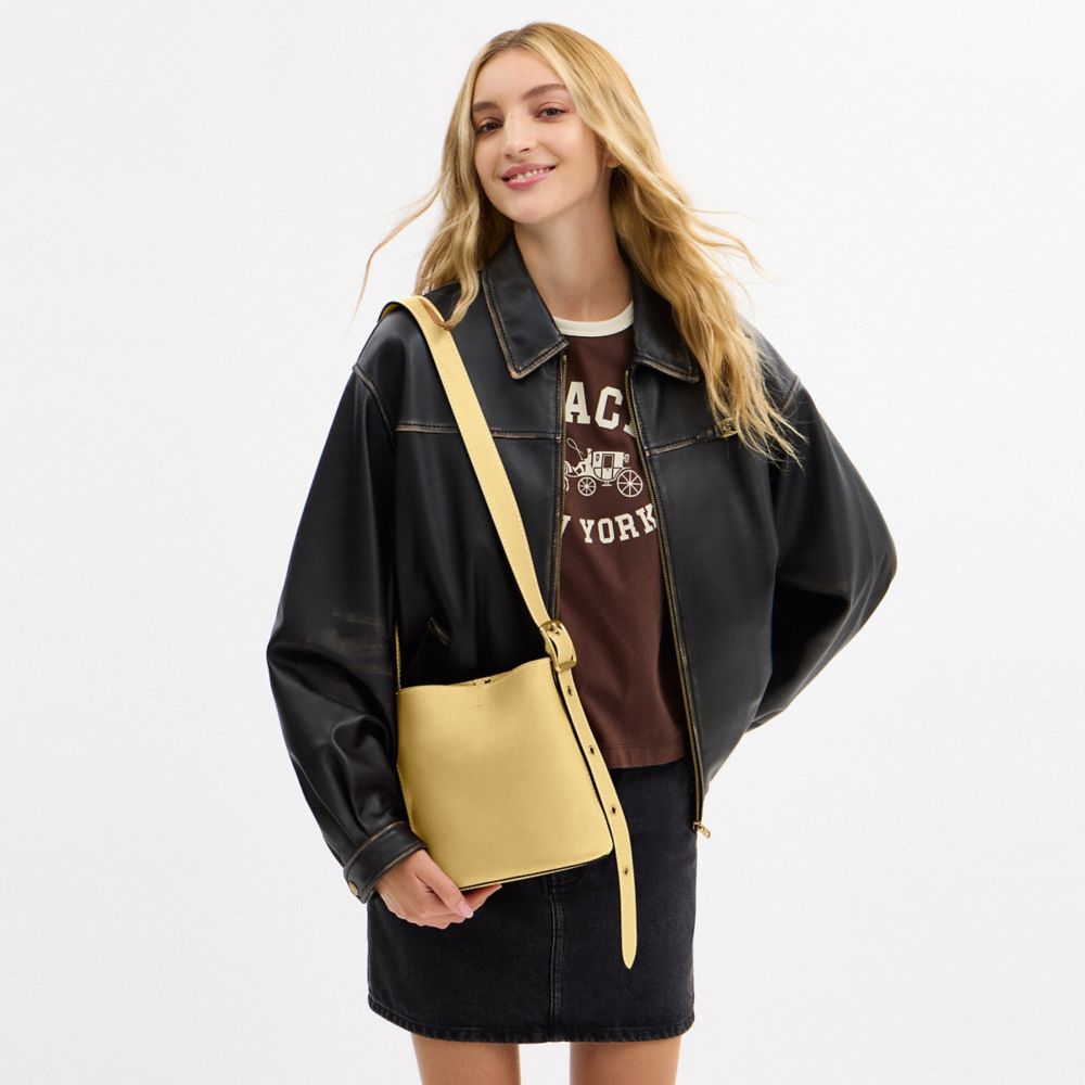 Coach Bleecker Bucket Bag 21 Brass Vanilla